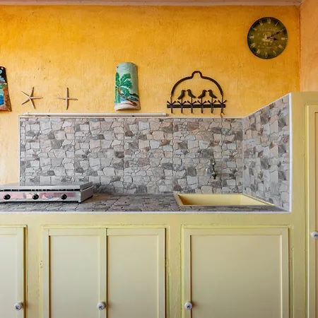 度假居 Attico Il Mandorleto 维拉西米乌斯